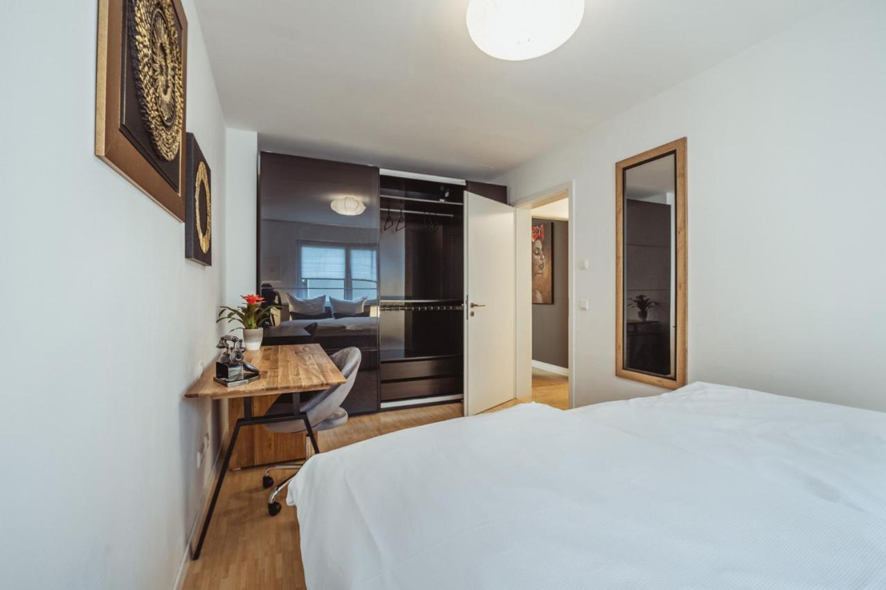 Appartement Alpenflair / Luxury / 100Qm / Work / Travel / Netflix à Penzberg Extérieur photo