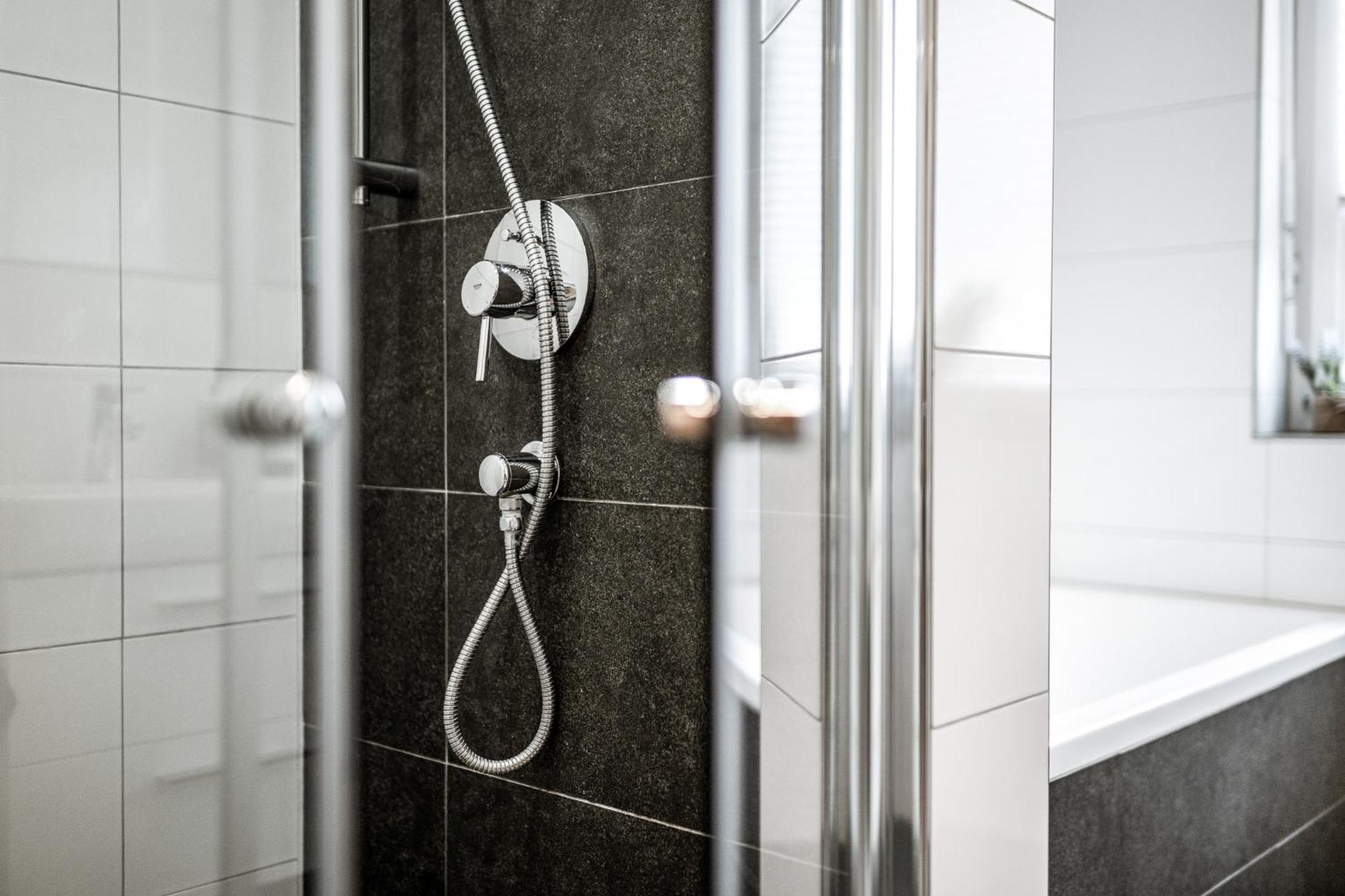 Appartement Alpenflair / Luxury / 100Qm / Work / Travel / Netflix à Penzberg Extérieur photo